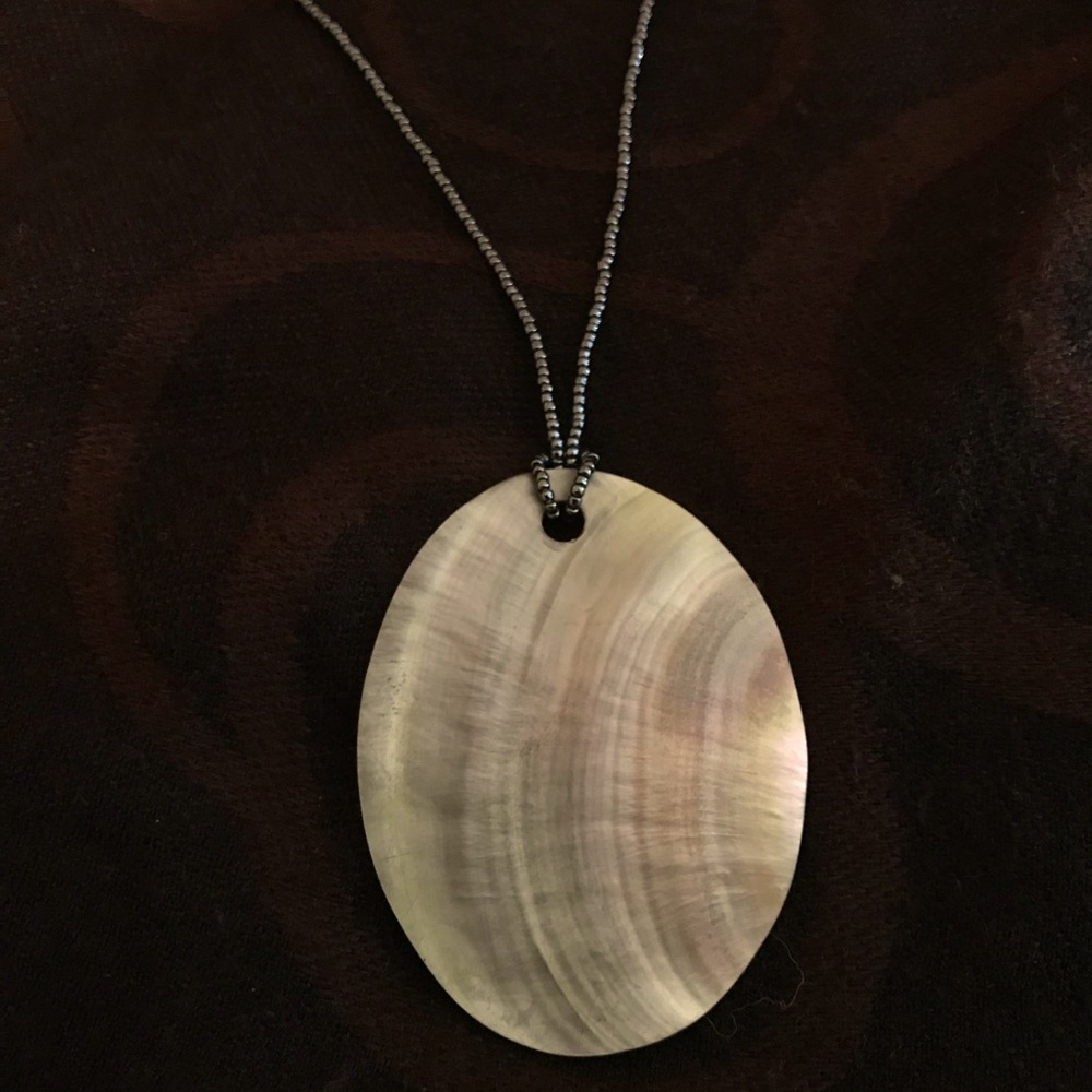 Necklace with shell design